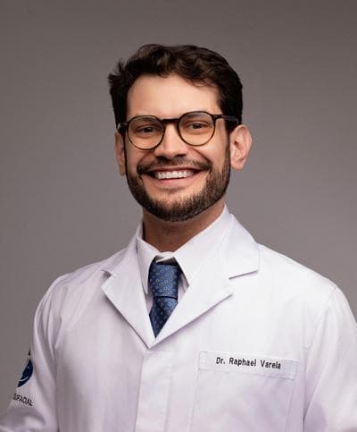 Dr. Raphael Varela