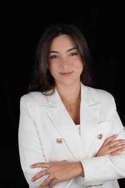 Dra. Mariana Lonzetti